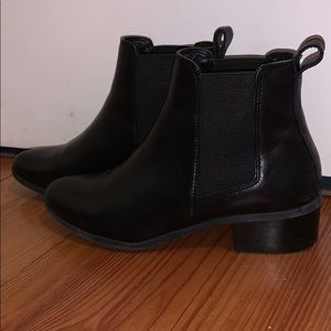 Steve Madden Chelsea boots-black Size 6.5